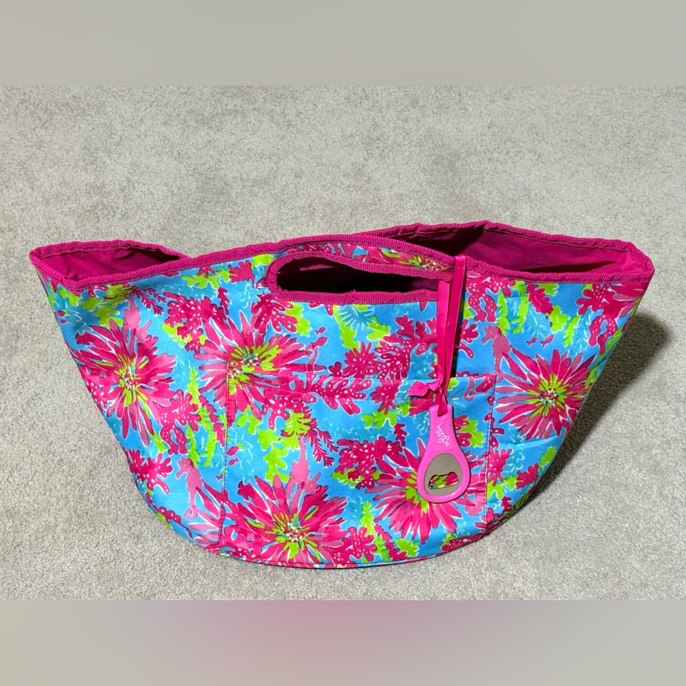 Lilly Pulitzer Vibrant Floral Beach Tote Bag in Pink and Blue